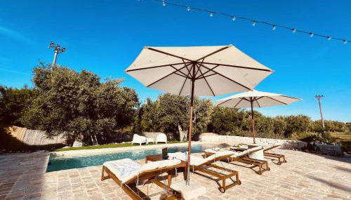 Villa 32 Ostuni - Charming House with Pool - Foto 2, sunbed