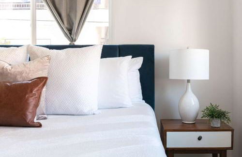 Modern 3BR Apt with Parking in Glendale - Foto 23