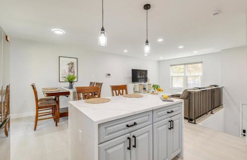 Near Top Attractions Deck Dining at Severn Home! - Foto 13