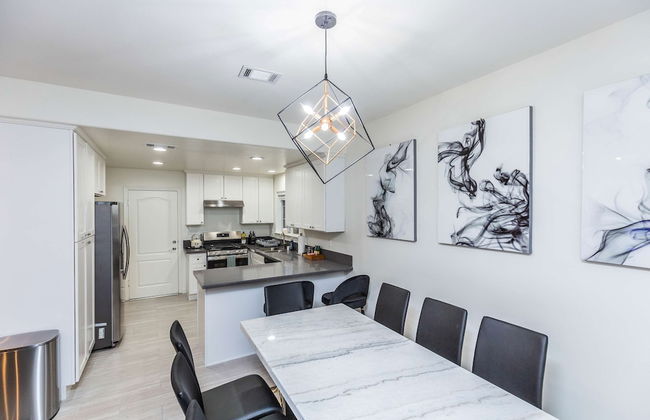 Elegant Pasadena Retreat Prime Comfort Awaits - Foto 56