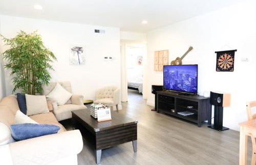 2BR APT with Brand new super quite AC, Washer, Dryer, Free EV Station, Free Parking in Cupertino - Foto 51