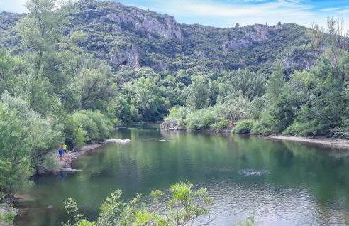 2 Bedroom Lovely Home In Roquebrun - Foto 18