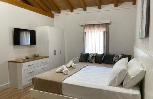 Goninos Jacuzzi Suite - Foto 34