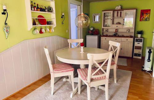 Idyllisches Häuschen im Grünen - Foto 25