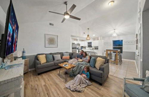 Beach Cottage with Soaking Pool and Outdoor Oasis - Foto 55