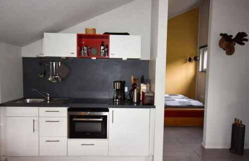 Holiday Home in Forest with Terrace & BBQ - Foto 25