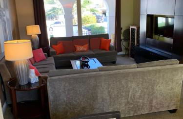 Alicia Alibi vintage Vegas pool house - Foto 11