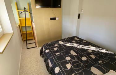 En face de la Basilique de Saint Nicolas-de-Port - Foto 14