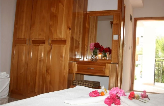 Agar Apart - Photo 2