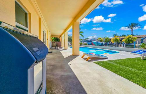 NEW!Paradise PalmsDockPoolKayaks GrillView! - Foto 39