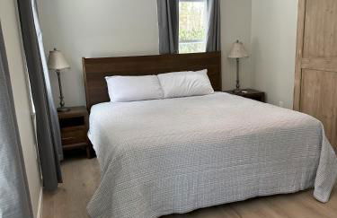 Your Home Away From Home - Photo 17