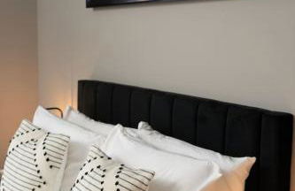 Cozy 2BR Sunset Haven - Foto 8