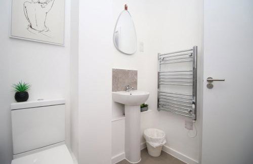 Modern Two BR | Free Parking - Foto 56