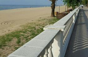 Oasis cerca de Barcelona - Photo 18