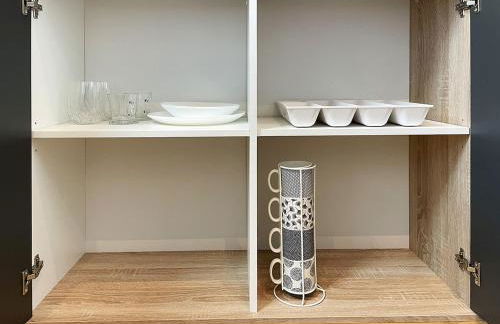 HOMEY TINY - Chambre privée - Située en Hyper-centre - Disney Plus et Wifi inclus - Sans SDB - Proche de Genève et des transports en commun - Foto 14