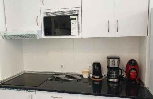 Bonito Apto Cinco Torres Plaza Castilla - Foto 66