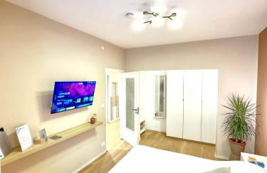 ELIOS LIVING - Parcheggio Privato, Vicino al centro, 200m dal Mare - Photo 21