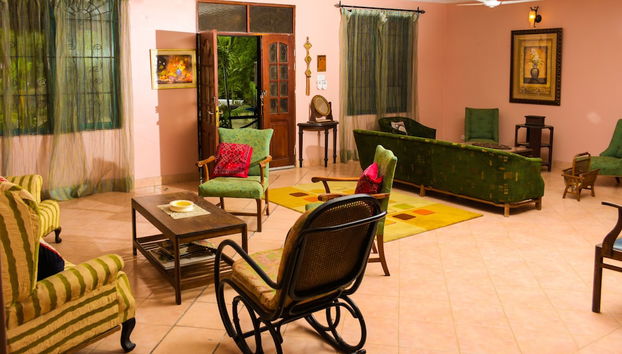 Entrada (vista interior)