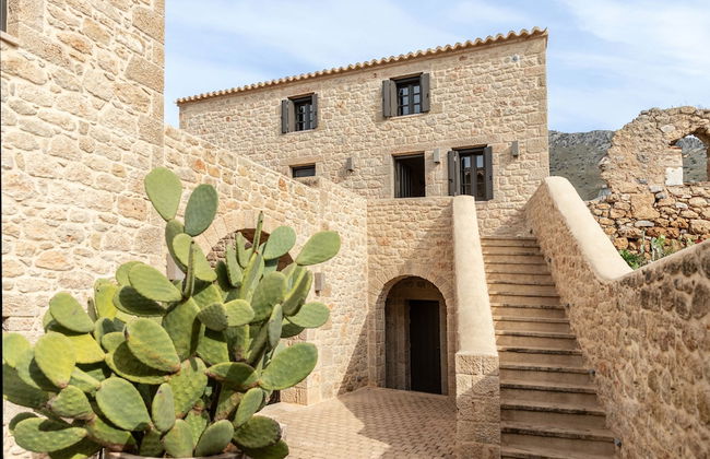 Korona Boutique Hotel - Photo 15