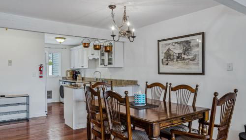 Steps to Ski Trail Fireplace - Kingswood 1B - Photo 2