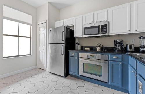 4 BR Hot Tub Cozy Decor @ Regal Oaks RO2761N - Foto 11