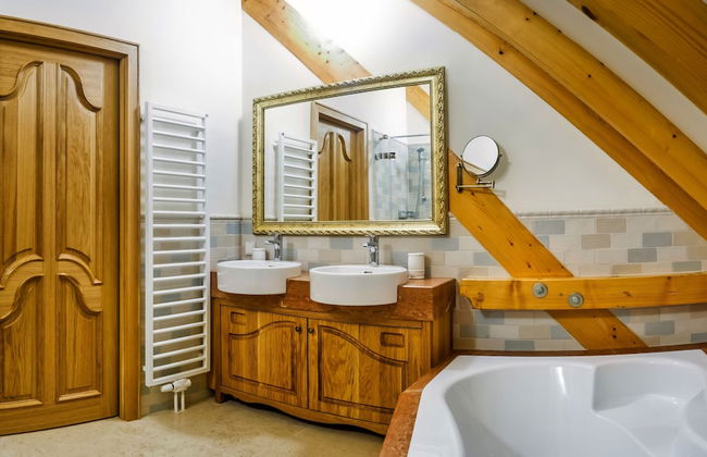 Schloss Thalheim - Photo 24