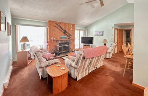 Relaxing on the River - Foto 1