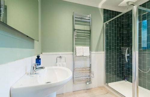 Stunning 5 star lodge with loch and mountain views - Foto 18