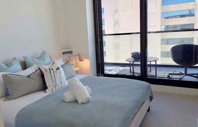 Deluxe and Brand New Lakeside Apartment - Foto 8