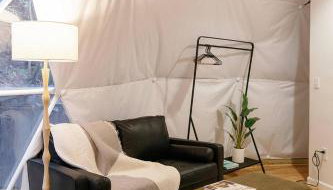 “Climber's Den” Rare Cliffside Stay w/ HotTub RRG - Foto 4, Other