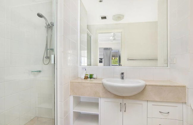 2BR Coolum Beach Rooftop Terrace Spa Tennis Pool - Foto 1