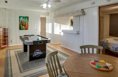 7 Mi to Munsinger Gardens Sartell Home with Deck - Foto 10