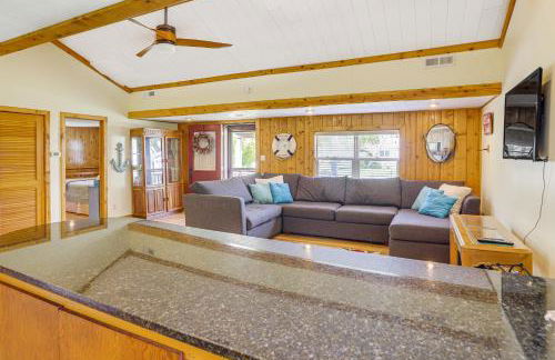 Waterfront Port Clinton Cottage with Fire Pit! - Foto 9