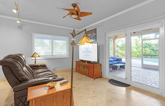 Chic 3BR Sanctuary Steps From The Drive Paradise - Foto 18