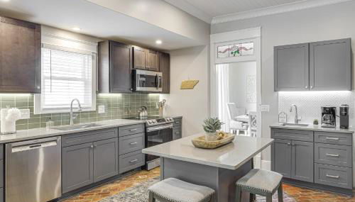 Lebanon Retreat Decks, Fire Pit and Yard - Photo 2