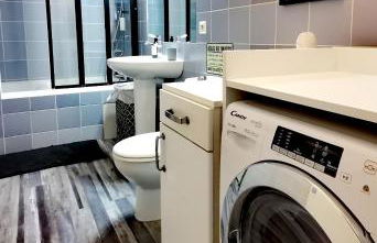 Proche de Nancy centre, appart cinéma rénové avec parking gratuit - Foto 4