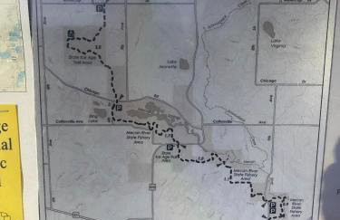 Cabin in the woods with fire pit and porch - Foto 43