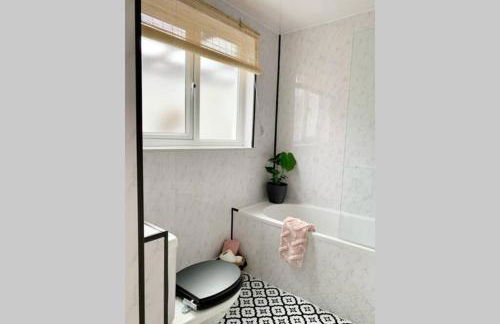 The Nook - A stylish apartment with garden, near the beach - Foto 30