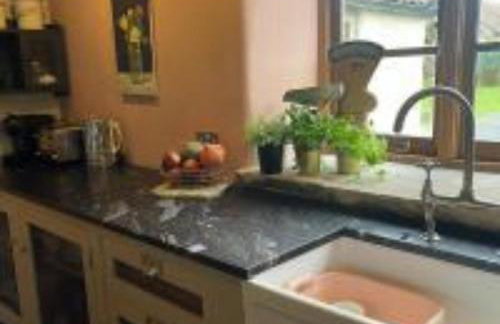 Tudor Romance- a historic manor house for holiday and corporate stays - Foto 20