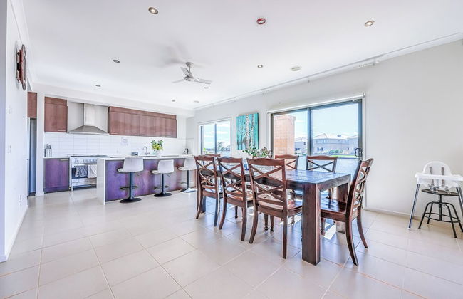 StayAU 5BR Lakefront Escape Point Cook - Foto 47