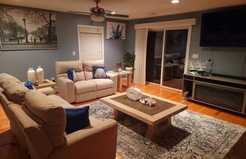 Cozy Lake Cottage - Foto 33