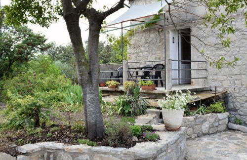 Maison accueillante, Les Vans, vue sur montagne, grand jardin - Photo 3