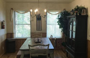 C11, Two bedroom, two bath log-sided, luxury Harbor North cottage with hot tub cottage - Foto 21