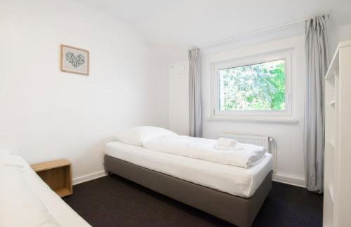 Tolstov Apartments - 3 Room Apartments with Garden - 20 Min Messe DUS & Airport DUS - Foto 15