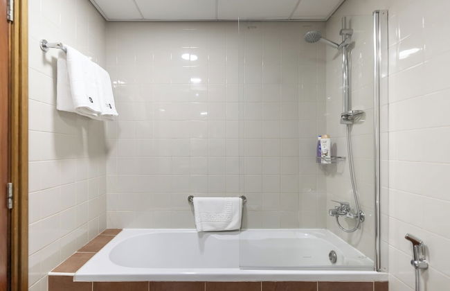 Emirates Sports Hotel, Dubai Sports City - Photo 80