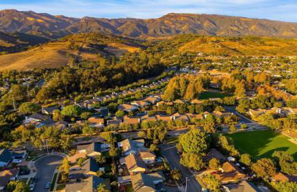 Goleta Getaway by Avantstay Private Backyard, 1.5mi to the Beach! - Foto 87