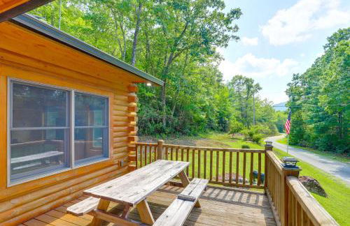 Explore Linville Falls Cabin with Game Room and Deck! - Foto 21
