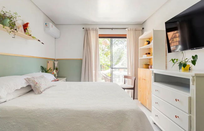 Refúgio Na Praia Guarda Do Embaú - SC - Foto 37