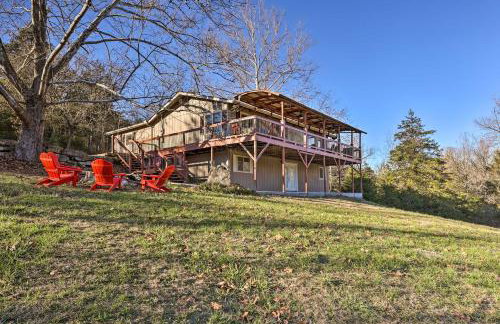 Holiday Island Home: Hot Tub & Wood Stove! - Foto 25