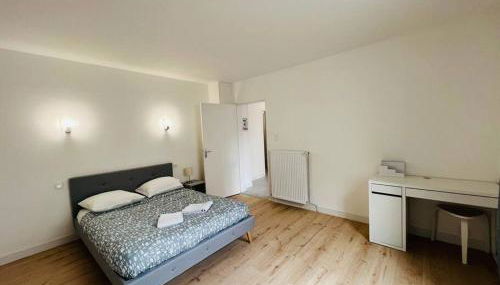 Cosy Appartement Montferrand tout équipé 6prs 27 Languedoc - Foto 4, wardrobe